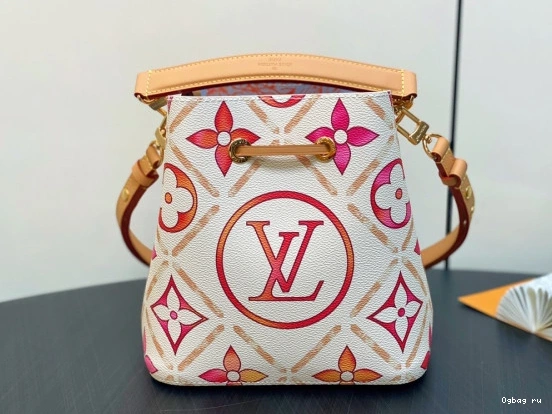 BB-20*20*13cm NÉONOÉ VUITTON LOUIS 0823